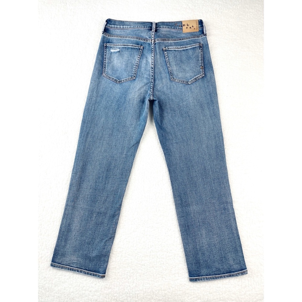(NWOT) SERRA RETREAT • El Sol Light Wash Straight Leg Jeans, 6 - Picture 4 of 13